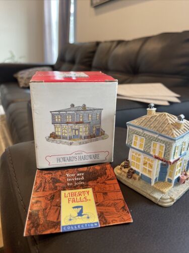 Liberty Falls Collector’s Club AH103 Howard’s Hardwood Building 1996 - $11.30