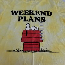 Peanuts Snoopy Yellow Tie Dye T Tee Shirt Weekend Plans Nap Doghouse Women S - £23.34 GBP