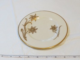 Lenox Daybreak T-417 Off White Gold Trim and Flowers 6 1/4&quot; Bread Plate ! - £15.07 GBP