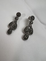 Vintage Monet Signed Silver tone Dangling Drop Pierced Earrings - $13.85