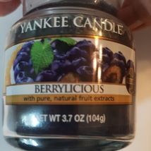 Yankee Candle Berrylicious 3.7 oz New with lid - £14.70 GBP