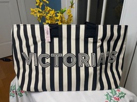 Tote-ally Irresistible Victoria’s Secret Graphic Tote &amp; Wristlet Set (NWT) - $24.75