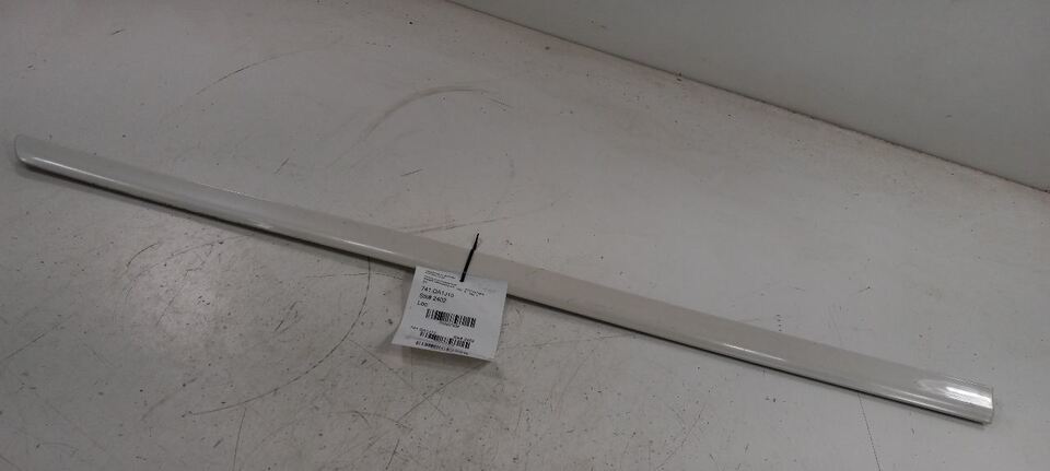 Nissan Altima Door Molding Trim Strip Right Front Passenger Side 2010 20... - $33.95