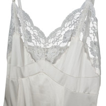 Vintage Slip Ivory Intimates Negligee Lace Pin Up Made in USA Nightie Size Large - £18.38 GBP