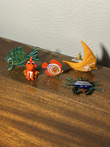 Vintage Lot Of 5 Hand Blown Glass Figurines Fish Crab And Frog - $38.60