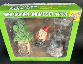 Mini Garden Gnome Pine Tree House Well Welcome Sign Boxed Small Tear - £6.99 GBP