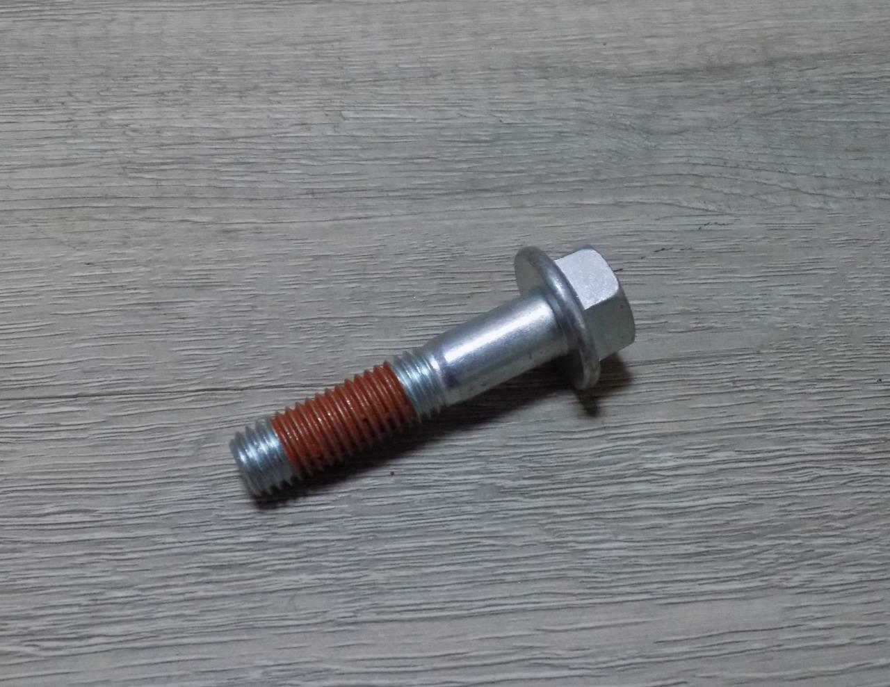Detroit Diesel 29507434 Filter Housing Bolt S60 - $5.93