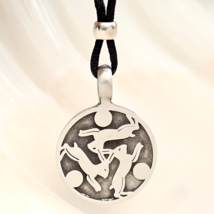 Three Hares Pendant Necklace Trinity Hare Adjustable 2 Sided Goddess Pagan Wicca - £6.39 GBP