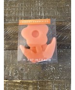 Foundry Candle Co Flower Candle - €42,43 EUR Foundry Candle Co Flower Candle - €42,43 EUR