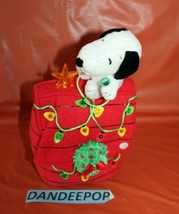Hallmark Peanuts Snoopy Dog House Light Up Christmas Holiday Decor Musical Toy - £47.47 GBP