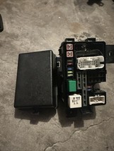 2009-2011 HYUNDAI GENESIS, FUSE RELAY JUNCTION BOX  C115 image 6