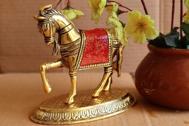 Metal Red Horse, Vaastu Feng Shui Horse for Vastu Wealth &amp;Income 4x4_inch - £31.57 GBP