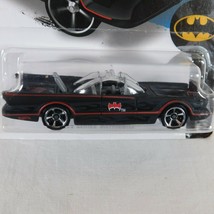 2015 Hot Wheels Batman Classic TV Series Batmobile #226 1/5 Black/Red NI... - $7.85