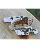 Vintage Lions Club Lapel Pin 1984-85 Lionism Is In Our Hands 20-Y1 NY - €22,36 EUR