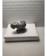 Wade Whimsies Vintage Red Rose Tea Elephant Figurine - $149.45 MXN