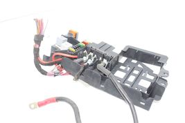 04-10 AUDI A8 L QUATTRO TRUNK REAR RIGHT FUSE RELAY BOX Q7100 image 2