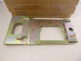 NSN # 3915-12-000-1667 Back Plate 141K321G01 15&quot; x 7-1/4&quot; - $47.48