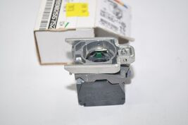 Schneider Lamp Module with Contact Block 2-NO Model# ZB4 BW063 - $379.25 MXN