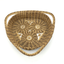 PINE NEEDLE &amp; raffia tri-corner coiled basket  - vtg American folk art handcraft - £47.07 GBP