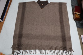  Womens Knit Neck Striped Poncho - £118.19 GBP