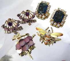 Vintage Jewelry Lot MOP Ballerina  Enamel Bee Brooches Blue Rhinestone Earrings - £25.17 GBP