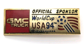 GMC Truck USA 94 World Cup Pin Official Sponsor Soccer Advertising VTG FIFA - €8,49 EUR
