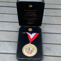 The Army National Guard Team Award Medal &amp; Pin With Case - $15.83
