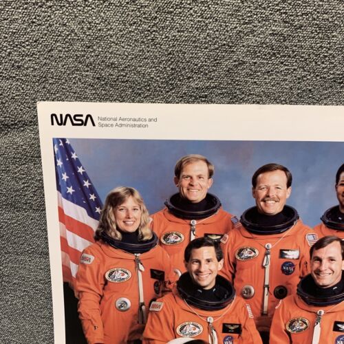 NASA Engineer Owned 8x11 Photograph Fact Card Space Shuttle Endeavour Cr... - $19.80