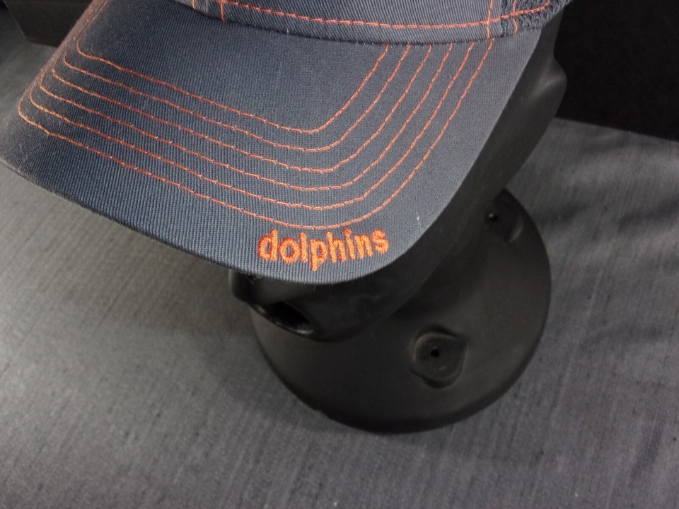 NFL NEW ERA GRAY SMALL-MEDIUM MIAMI DOLPHINS SPORTS 39 FIFTY CAP Item image 7