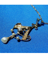 Earth mined Diamond Pearl Deco Pendant Antique Medallion Necklaces 14k Gold - $35,251.68 MXN