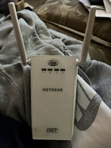Netgear: DST Wifi Extender (Dead Spot Terminator) White - Model: DST6501 - £7.73 GBP
