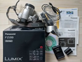 Panasonic Lumix DMC-FZ28 10MP Digital Camera  with 18x Wide Angle MEGA O... - £148.47 GBP