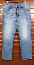 NEW Men&#39;s AEO Relaxed Straight Jeans Next Level Flex Light Blue Wash 33 ... - $39.59