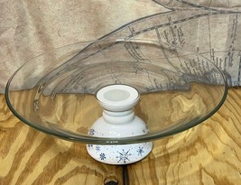 Vintage Anchor Hocking Glass Cake Stand with Blue Snowflakes - £14.24 GBP