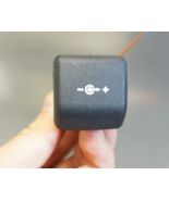 2014-2016 bmw 528i f10 power outlet cover 12v lighter plug hinge 6904008 - €25,71 EUR