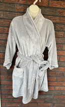 Stars Above Plush Gray Robe XS/Small Soft Duster Sleepwear Pockets Tie Belt - $2.85
