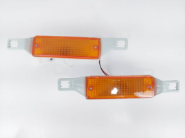 Pair Front Bumper Lights Turn Signal for Toyota Pickup 1982-83 2WD RN40 ... - $69.29