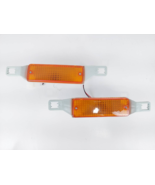 Pair Front Bumper Lights Turn Signal for Toyota Pickup 1982-83 2WD RN40 ... - $95.08 CAD
