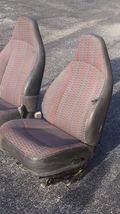 Jeep Wrangler TJ Front Seats L&R *LOCAL PICK UP - NO SHIP* image 4