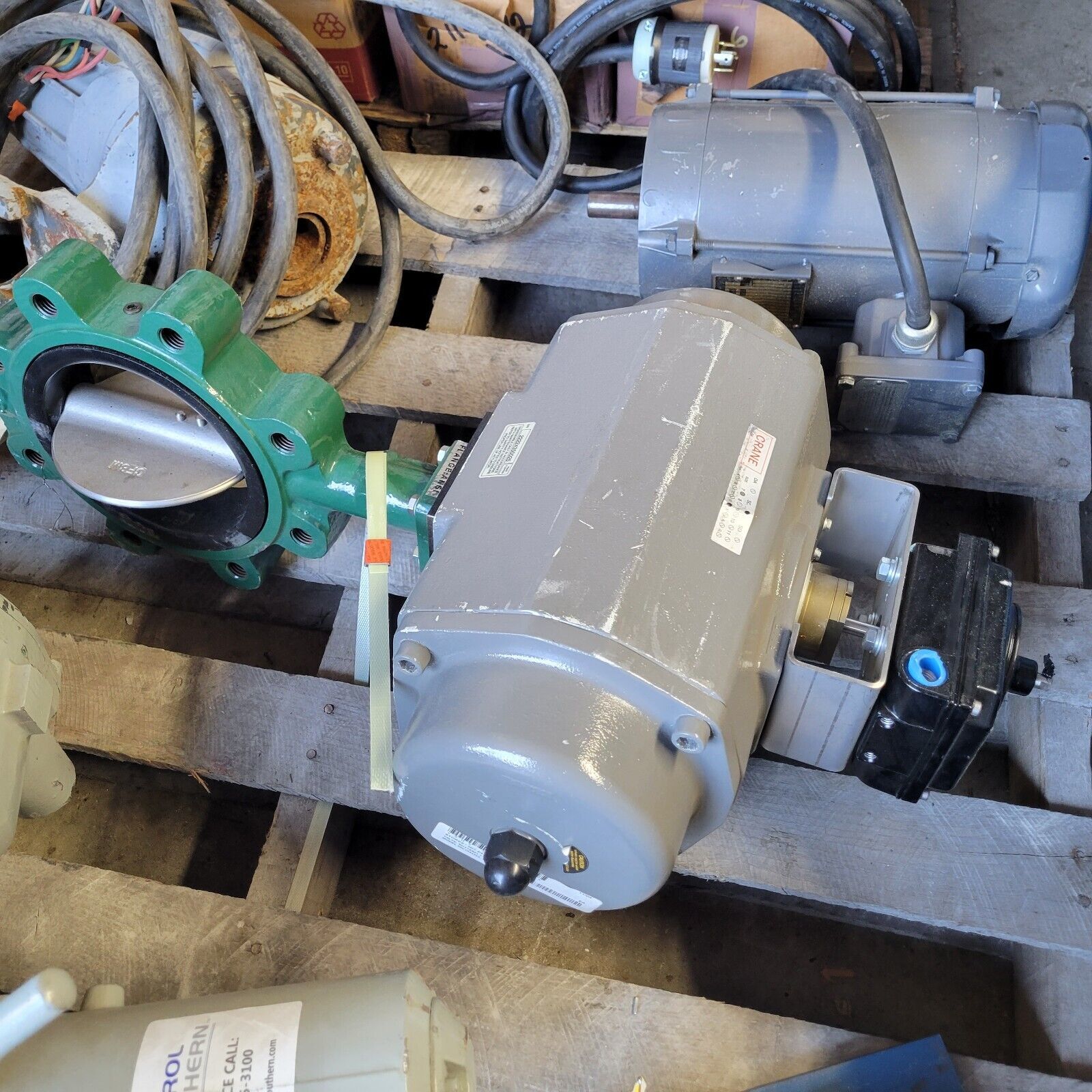 CRANE CENTERLINE ACTUATOR 06C104435X ELOMATIC ESA 6" BUTTERFLY VALVE