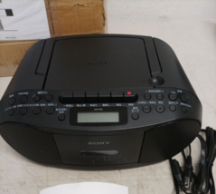 Sony CD Cassette Radio CFD-S70 B - $1,006.69 MXN