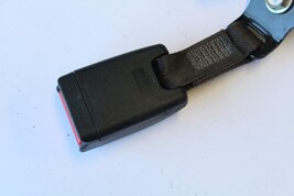 2008-2014 SUBARU WRX IMPREZA CENTER REAR SEAT BELT BUCKLE K2938 image 7