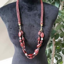 Vintage Cherry Coke Lucite Murano Glass Bead Necklace Garnet Marbled Chunky - £23.65 GBP
