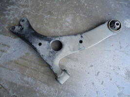 00-05 Toyota Celica GT GTS GT-S FRONT PASSENGER RIGHT LOWER CONTROL ARM ... - £42.06 GBP