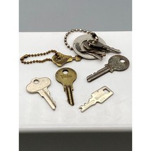 Vintage Keys Lot, Craft or Collectors Bundle of 10, Repurpose, Recycle - £11.70 GBP