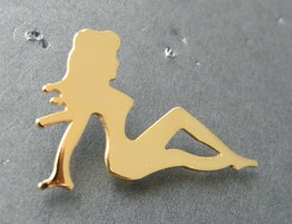 Mudflap Girl Gold Colored Mud Flap Guard Lapel Pin Badge 1.25 &quot; Right Facing - £4.31 GBP