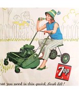 1962 7 Up Seven Up Advertisement Beautiful Woman Mowing Lawn Soda Pop HM2J - €26,12 EUR