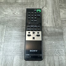 Sony RMT-447 VTR Video 8 Remote Control - Black - $12.08