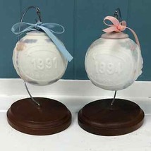 Lot of 2 Vintage 1991 and 1994 Lladro Christmas Ball porcelain Ornaments - $55.54