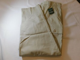 L.L. Bean Classic Fit Size 34 Inseam 30 Wrinkle Resistant Cotton Men&#39;s P... - $33.45